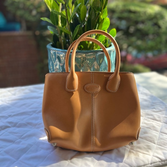 Tod's Tan Mini Leather Bag : USED - Picture 2 of 14